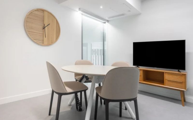 10611 98 Avenue, Edmonton Image 3