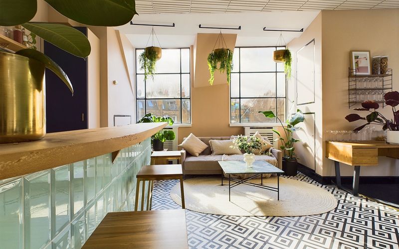 Heathgate Place, Greater London Image 10