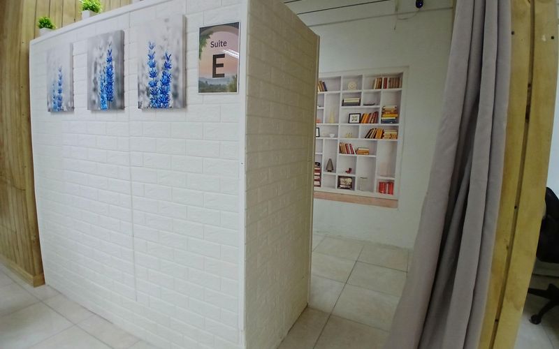 15-17 Half Way Tree Road, Kingston Image 9