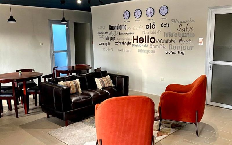 1280 Rue De Deido-bonanjo  Deido, Douala Image 4