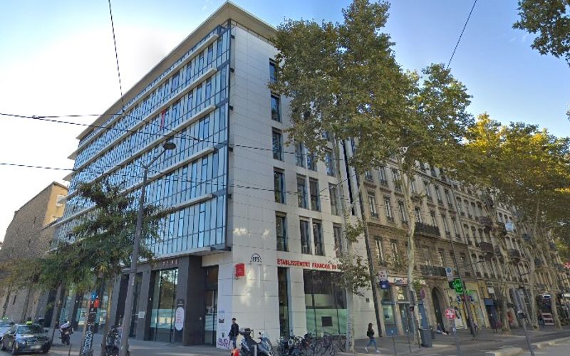 3 Cr Charlemagne, Lyon Image 9