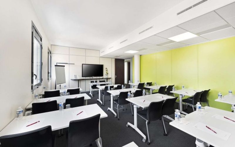 3 Cr Charlemagne, Lyon Image 7