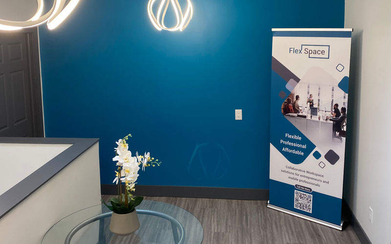 10225 Yonge St Unit R, Richmond Hill Image 9