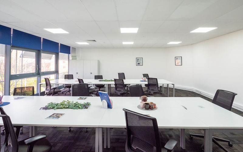 Sherwood Drive, Bletchley Image 3