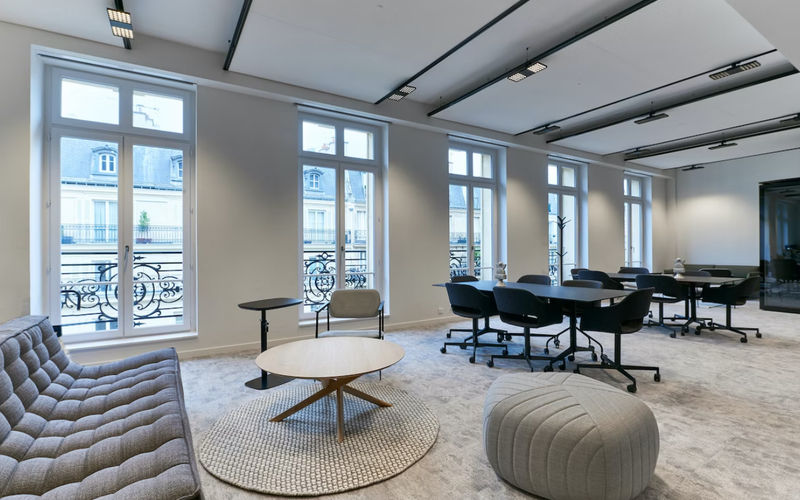 36 Rue La Fayette, Paris Image 1