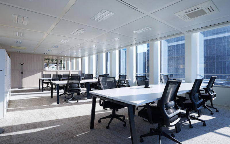 102 Terr Boieldieu, Puteaux Image 5