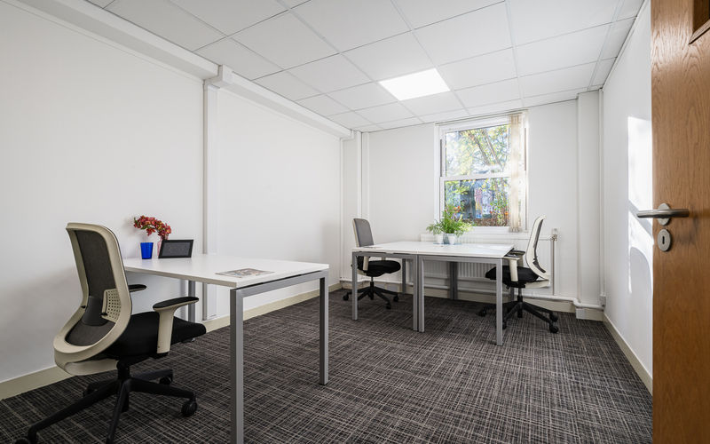 108 New Walk, Leicester Image 5