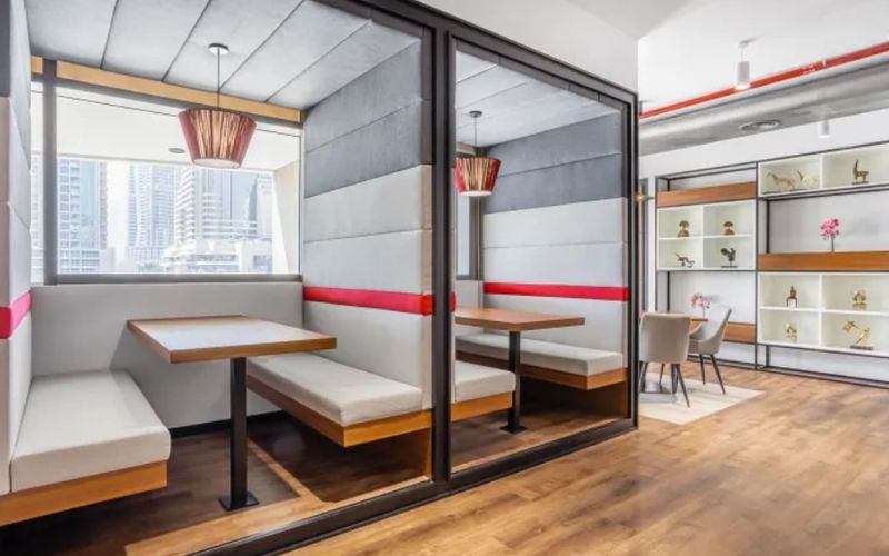 416 Main St, Peoria Image 2