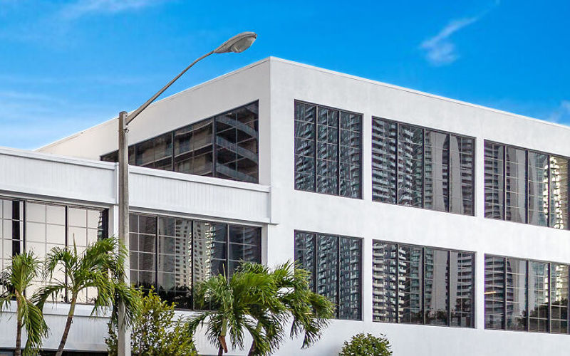 225 Northeast 34th Street, Miami, 96 DESKS 225 Northeast 34th Street, Miami Image 1