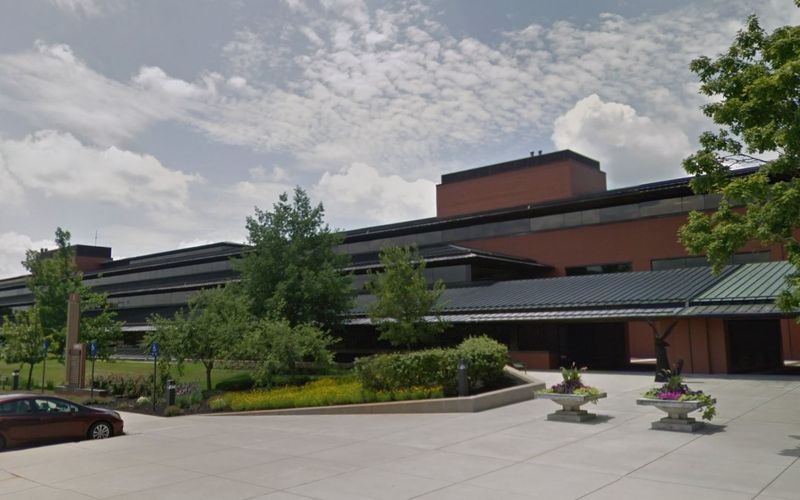 30 Frank Lloyd Wright Dr, Ann Arbor Image 6