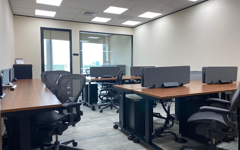 cor Paseo De Roxas Corner Makati Avenue, Makati Image 2