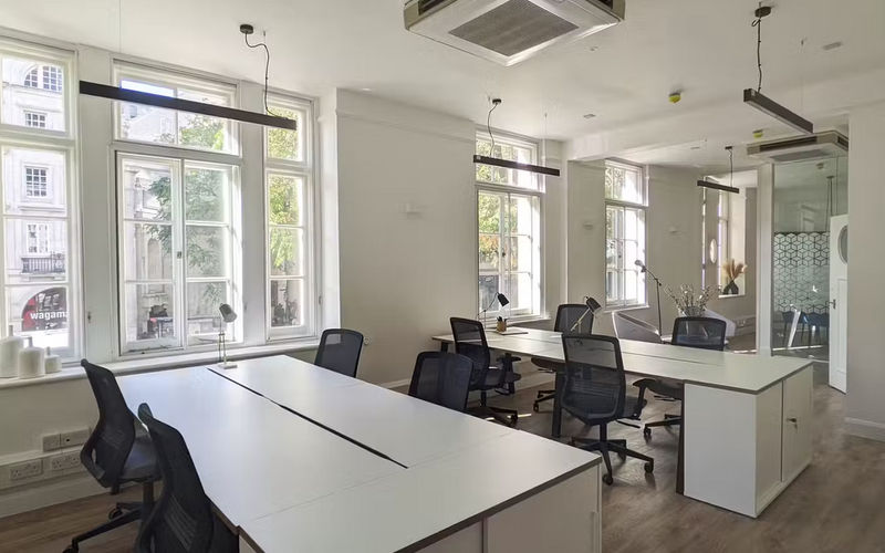 84 Kingsway, Greater London, 15 DESKS 84 Kingsway, Greater London Image 1