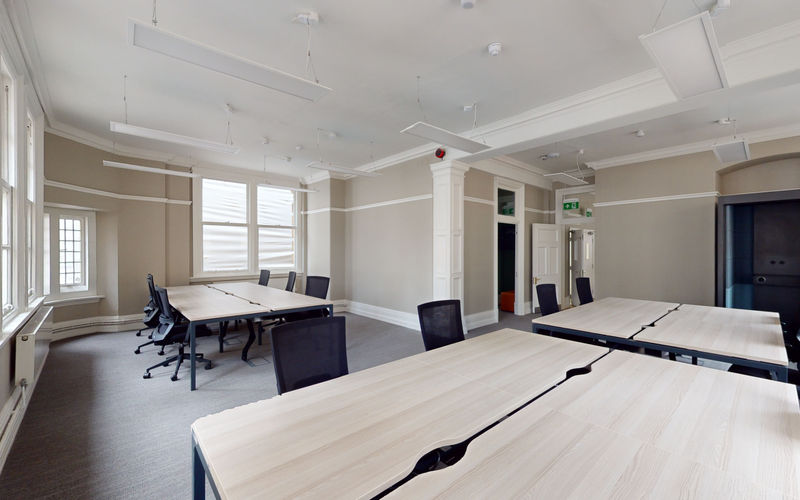 62 Cross Street, Greater Manchester Image 5