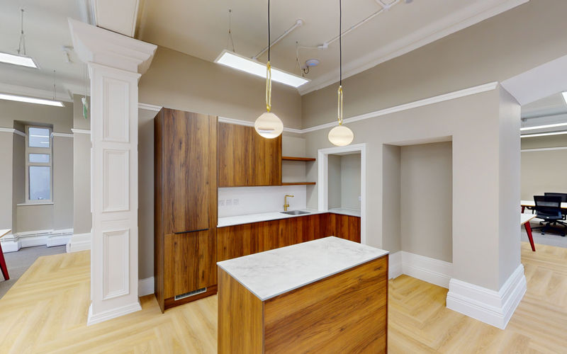 62 Cross Street, Greater Manchester Image 1