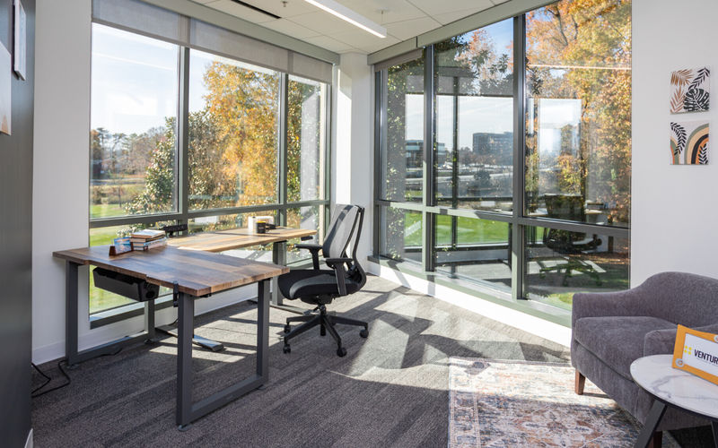 701 Green Valley Rd, Greensboro Image 15