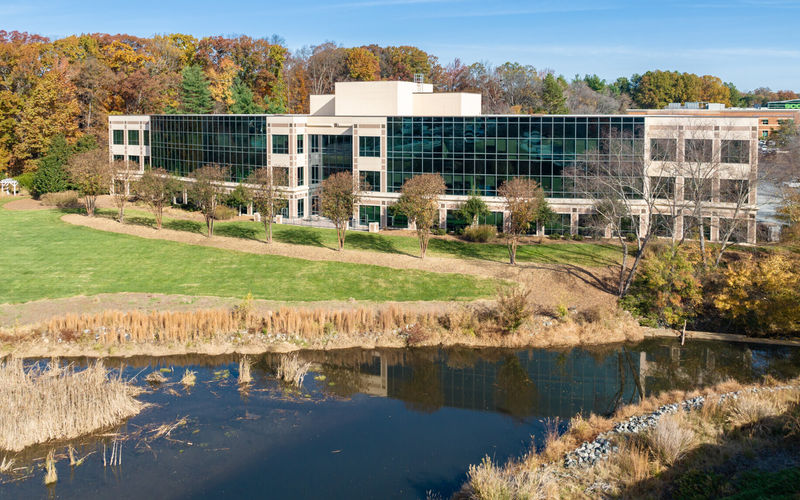 701 Green Valley Rd, Greensboro Image 17