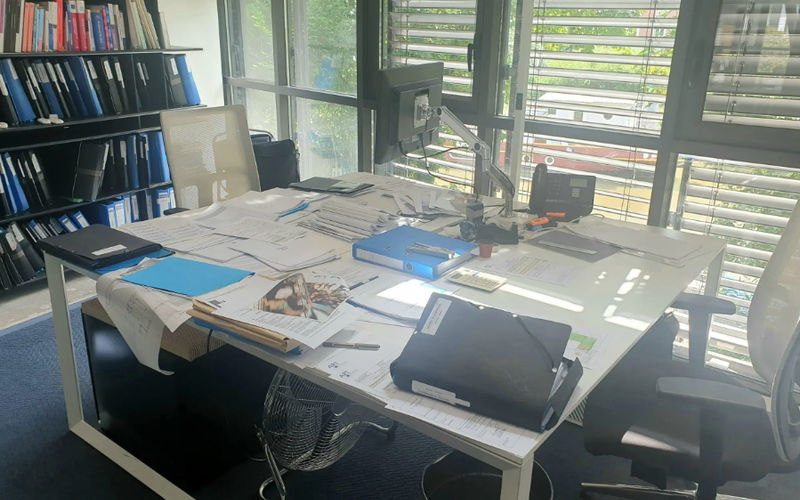 97 Rue Pierre Poli, Issy-les-moulineaux, 3 DESKS 97 Rue Pierre Poli, Issy-les-moulineaux Image 1