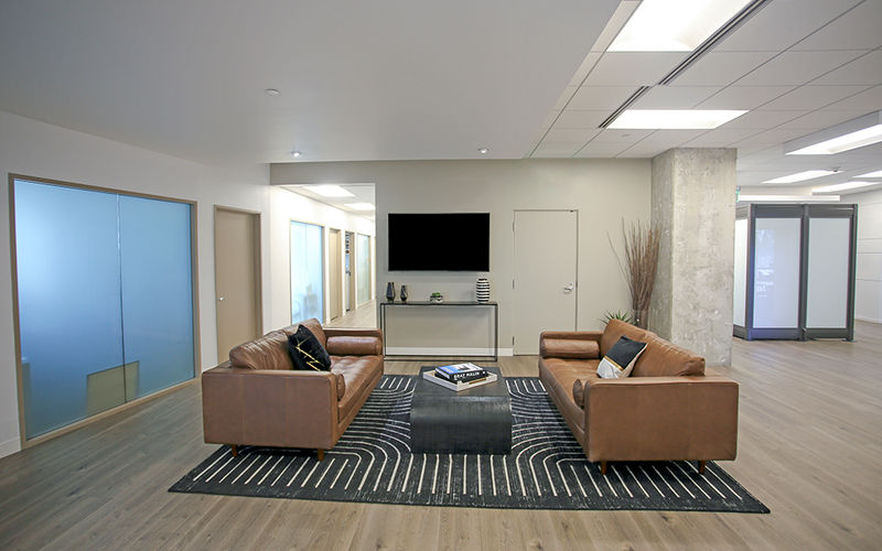 9701 Wilshire Blvd, Beverly Hills Image 4