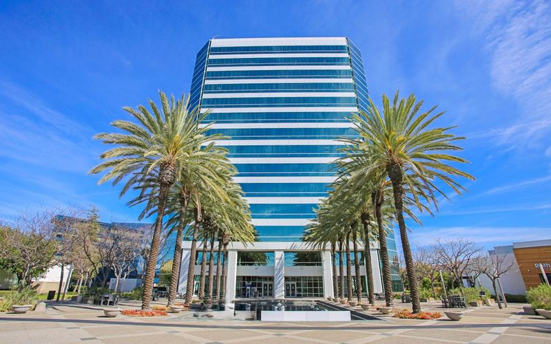 500 N State College, Orange Image 9