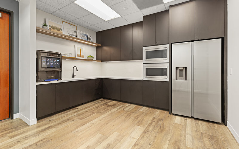 500 N State College, Orange Image 5