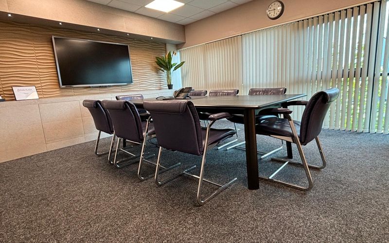 Point South Park Plaza Hayes Way, Staffordshire Image 4