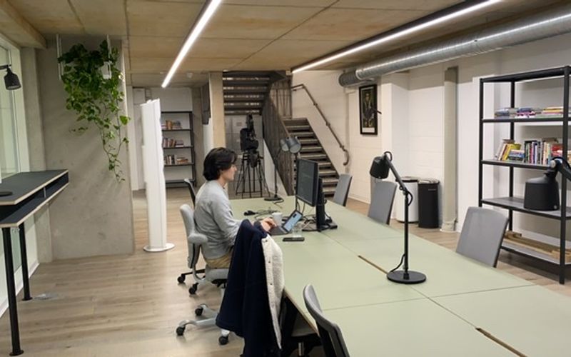 8 Hermitage St, London Image 1
