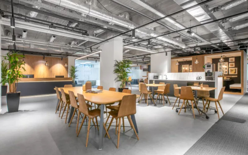 333 W Commercial St, East Rochester Image 3