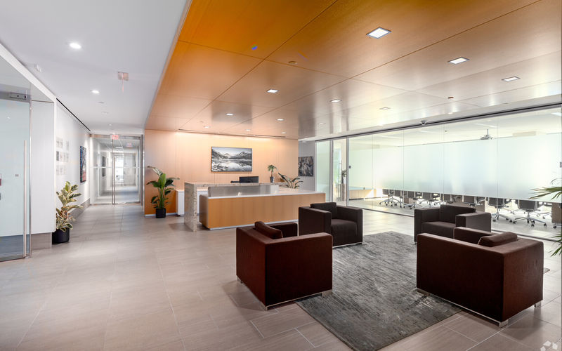 333 Bay St, Toronto Image 4