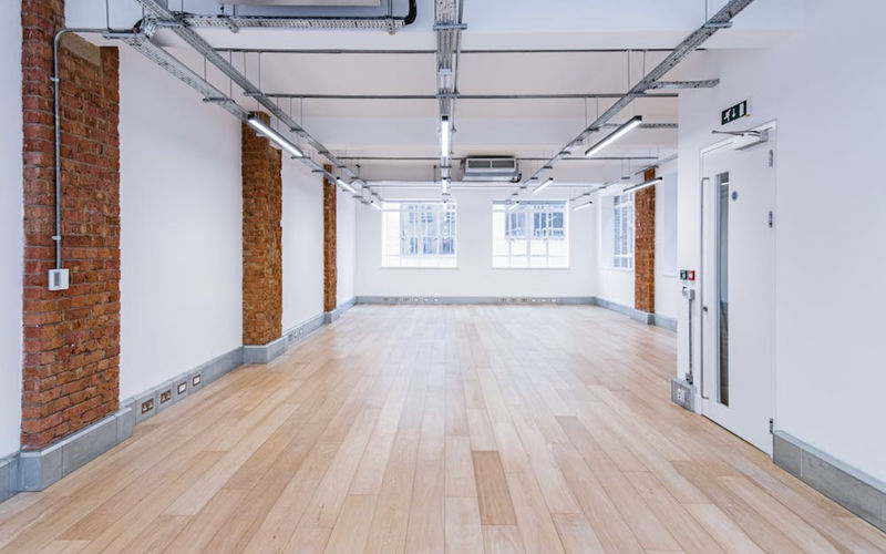 9-10 Great Sutton Street, Clerkenwell, 18 DESKS 9-10 Great Sutton Street, Clerkenwell Image 1