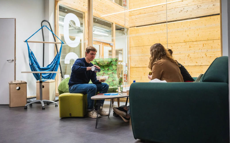 55 Av Louis Breguet, Toulouse Image 4