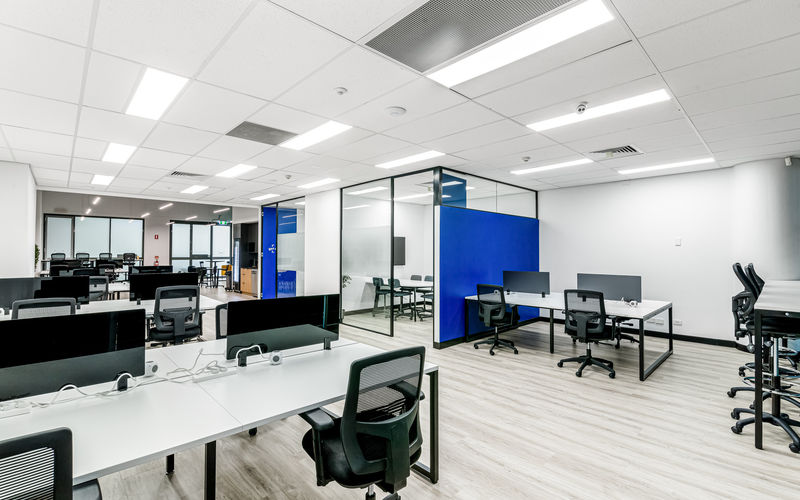 14 Lexington Drive, Bella Vista Image 2