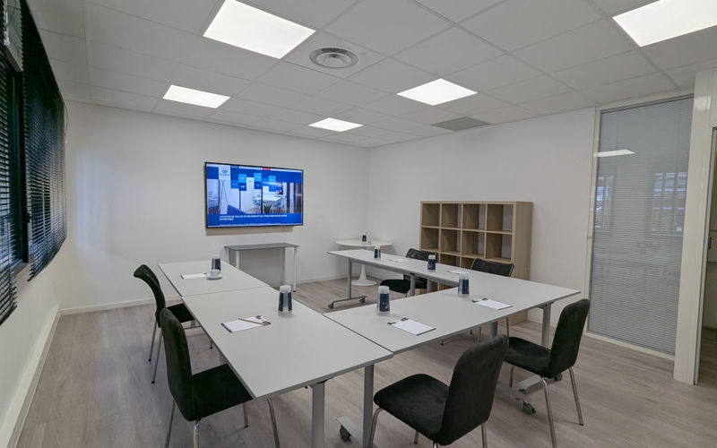 302 Rue De La Gare, Venelles Image 6