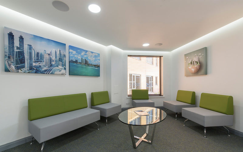 Aviary Court, Basingstoke Image 3