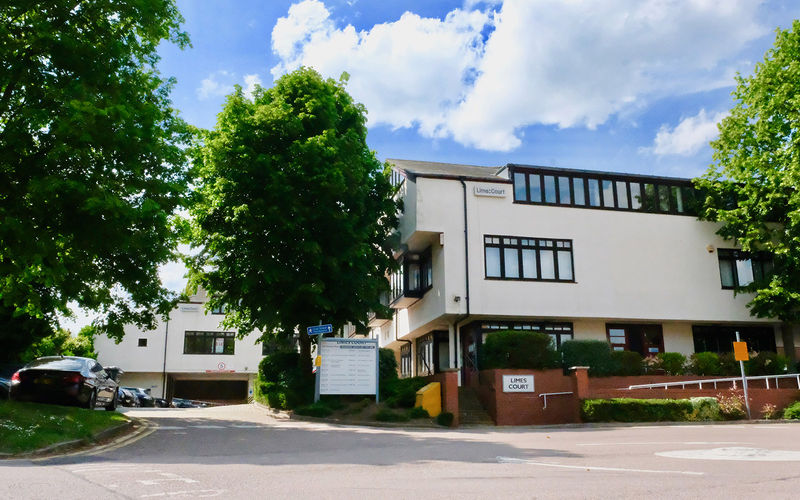Conduit Lane, Hoddesdon Image 4