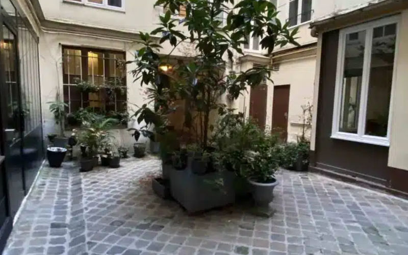 34 Rue De Montmorency, Paris Image 8