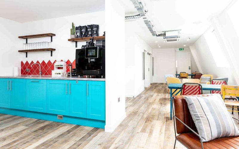 22 Tudor Street, London Image 11