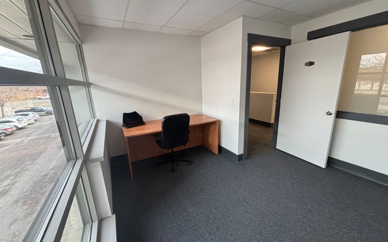 1715 Dickson Avenue, Kelowna, 2 DESKS 1715 Dickson Avenue, Kelowna Image 1