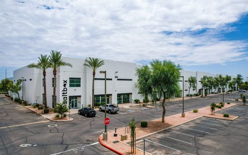 910 W Carver Rd, Tempe Image 6