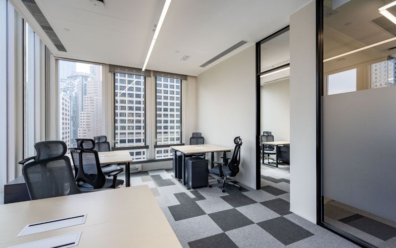 22 Des Voeux Road Central, Central Image 3