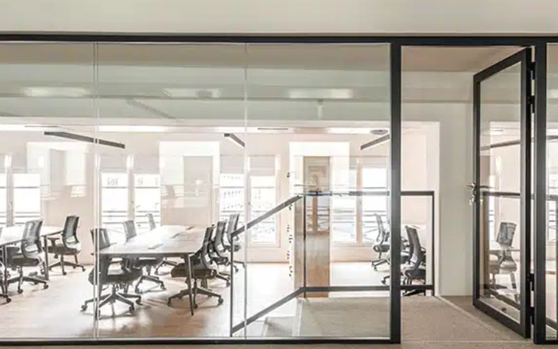 92 Rue De Provence, Paris Image 5