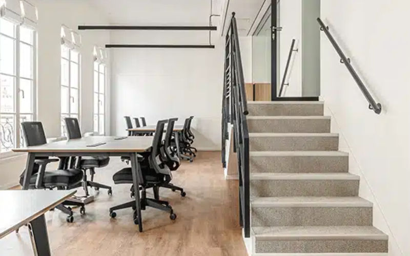 92 Rue De Provence, Paris Image 3