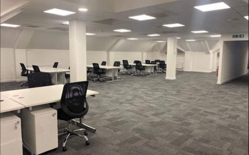 81 Bridge Road, East Molesey Image 1