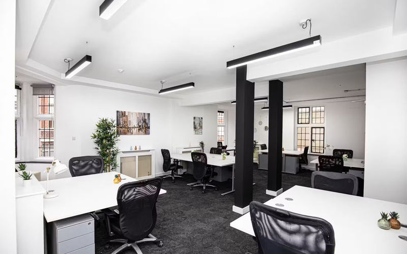 12-12a Margaret Street, Fitzrovia Image 6