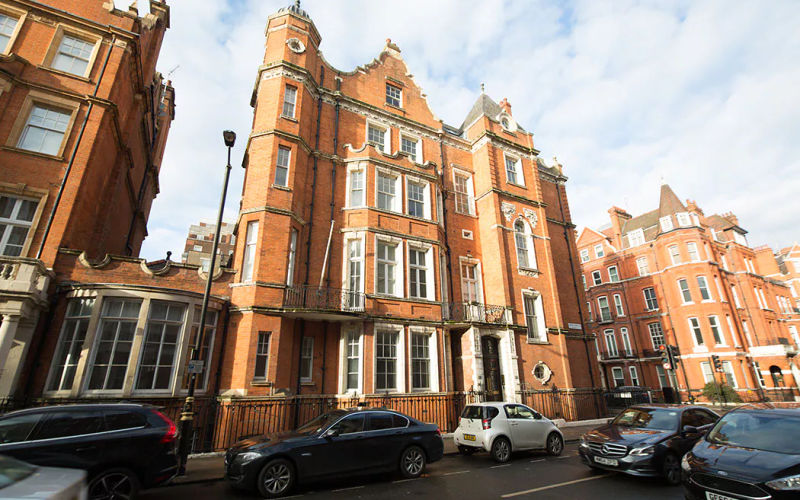 25 Green Street, Mayfair Image 11