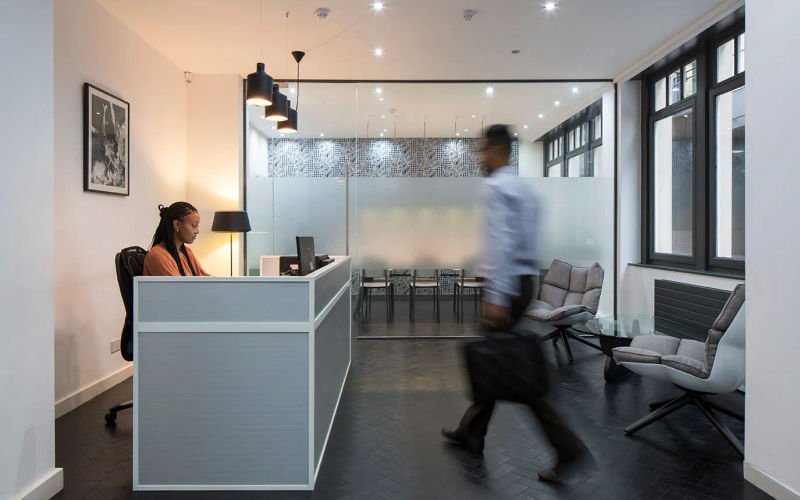 36 Whitefriars Street, Blackfriars Image 1