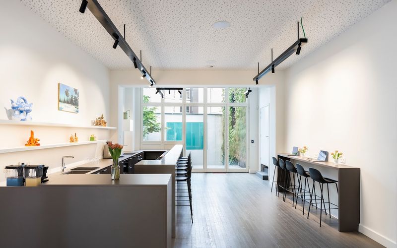 7 Quai Du Commerce, Brussels Image 5