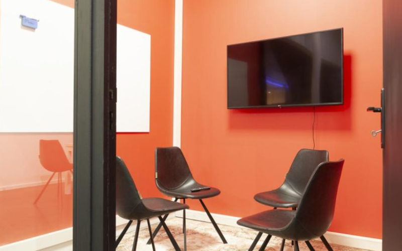 54 Rue De Lancry, Paris Image 12