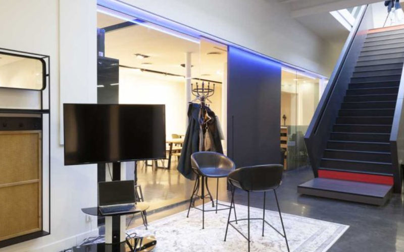 54 Rue De Lancry, Paris Image 10