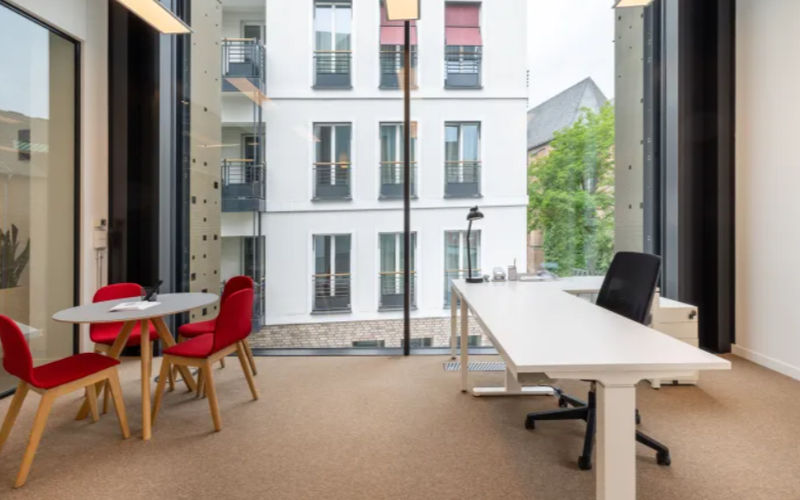 6160 Summit Dr N, Brooklyn Center Image 3