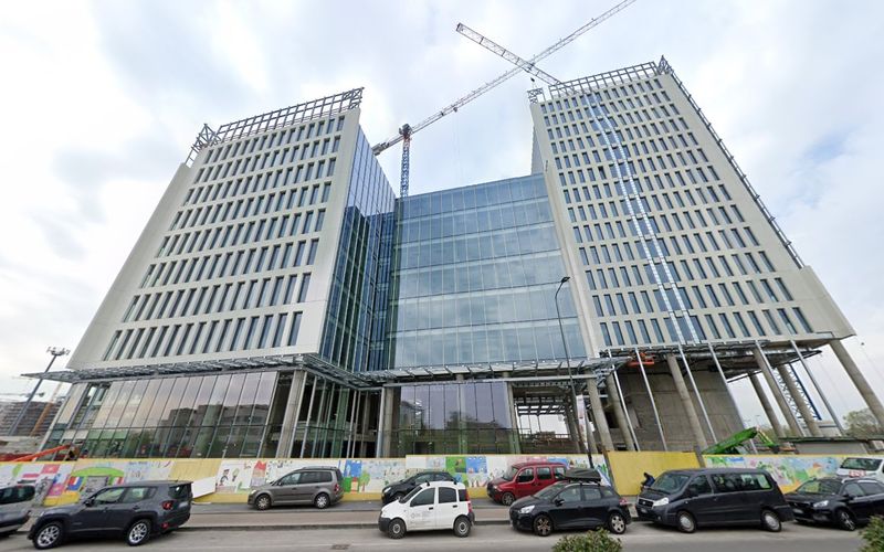 Via Bisceglie Angolo Via Calchi Taeggi, Milan Image 6